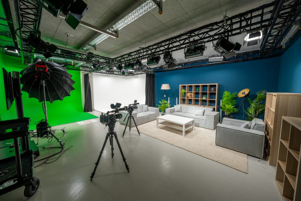 CREATOR STUDIO